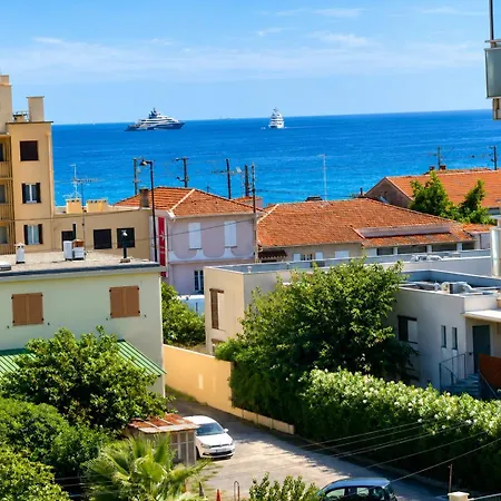 Entre Nice Et Cannes, Proche Mer,Gare De Biot Et Garage Apartamento